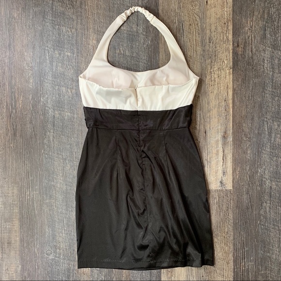 Formal Halter Dress Size 11 - Picture 4 of 5